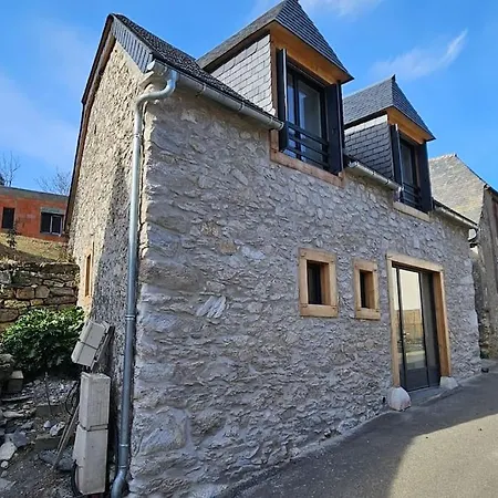 Maison Dom wakacyjny Beyrede-Jumet-Camous